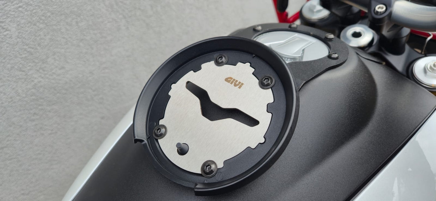 Moto Guzzi V85