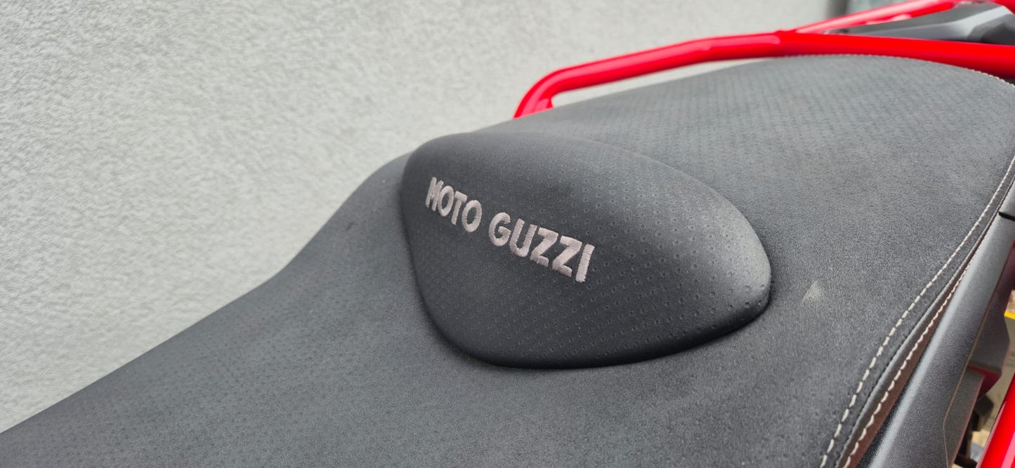 Moto Guzzi V85