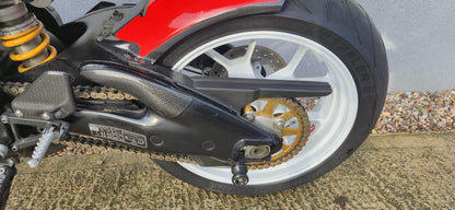 Aprilia RSV 1000 Tuono Racing