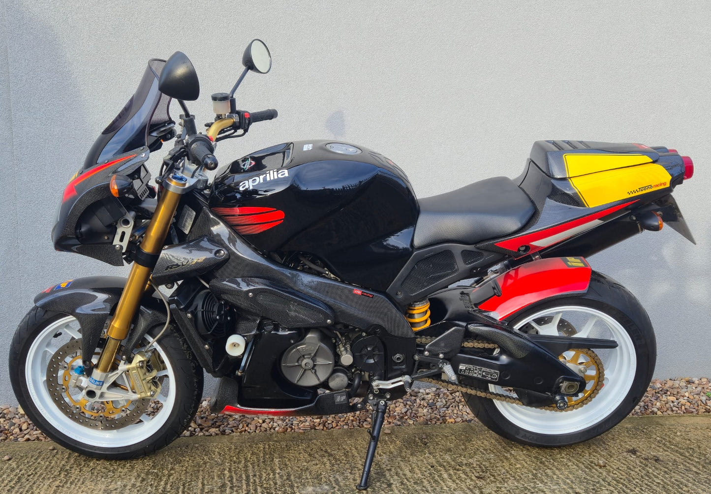 Aprilia RSV 1000 Tuono Racing