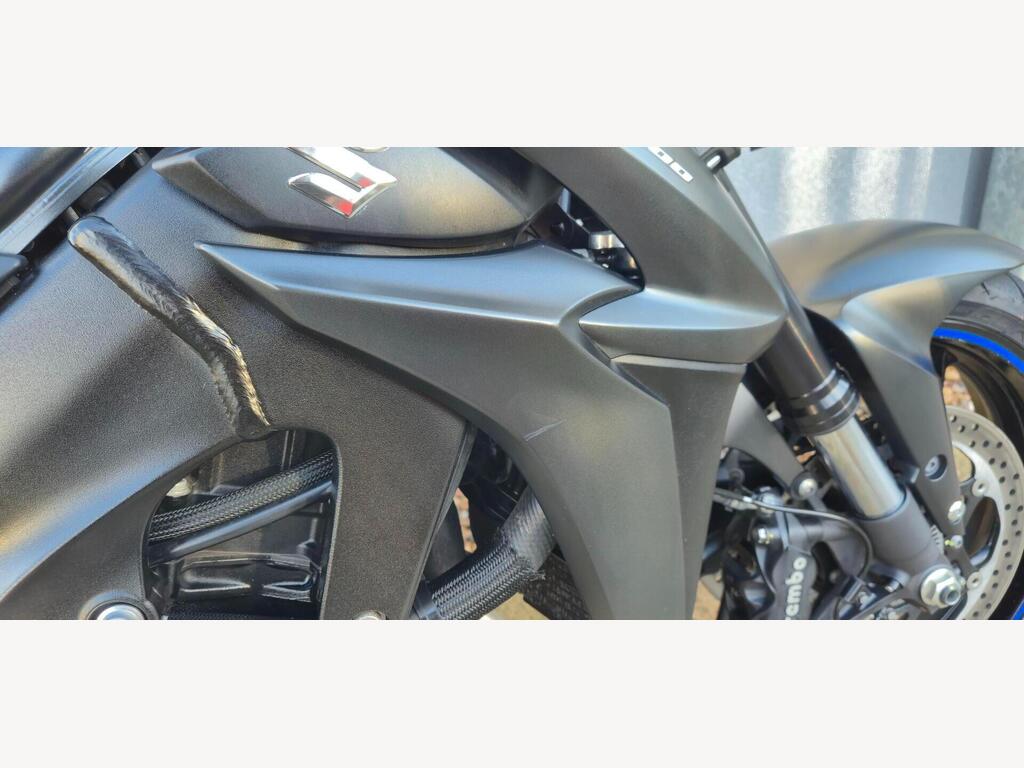 2020 Suzuki GSX-S1000  – Low Miles