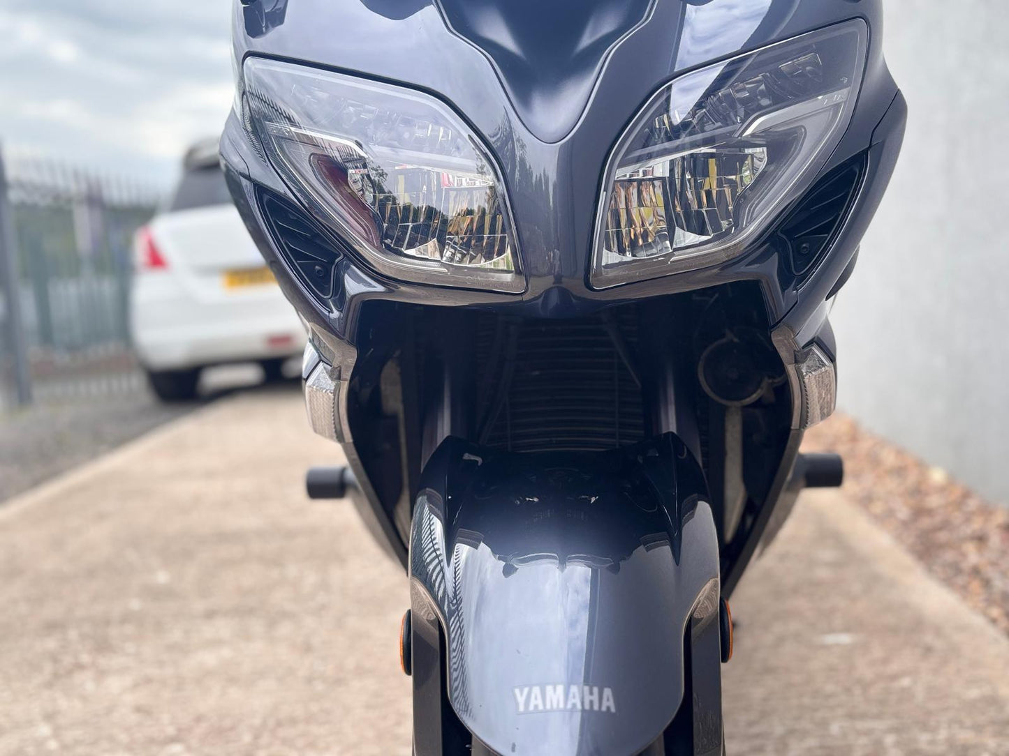 Yamaha FJR 1300 2019 genuine luggage perfect for touring