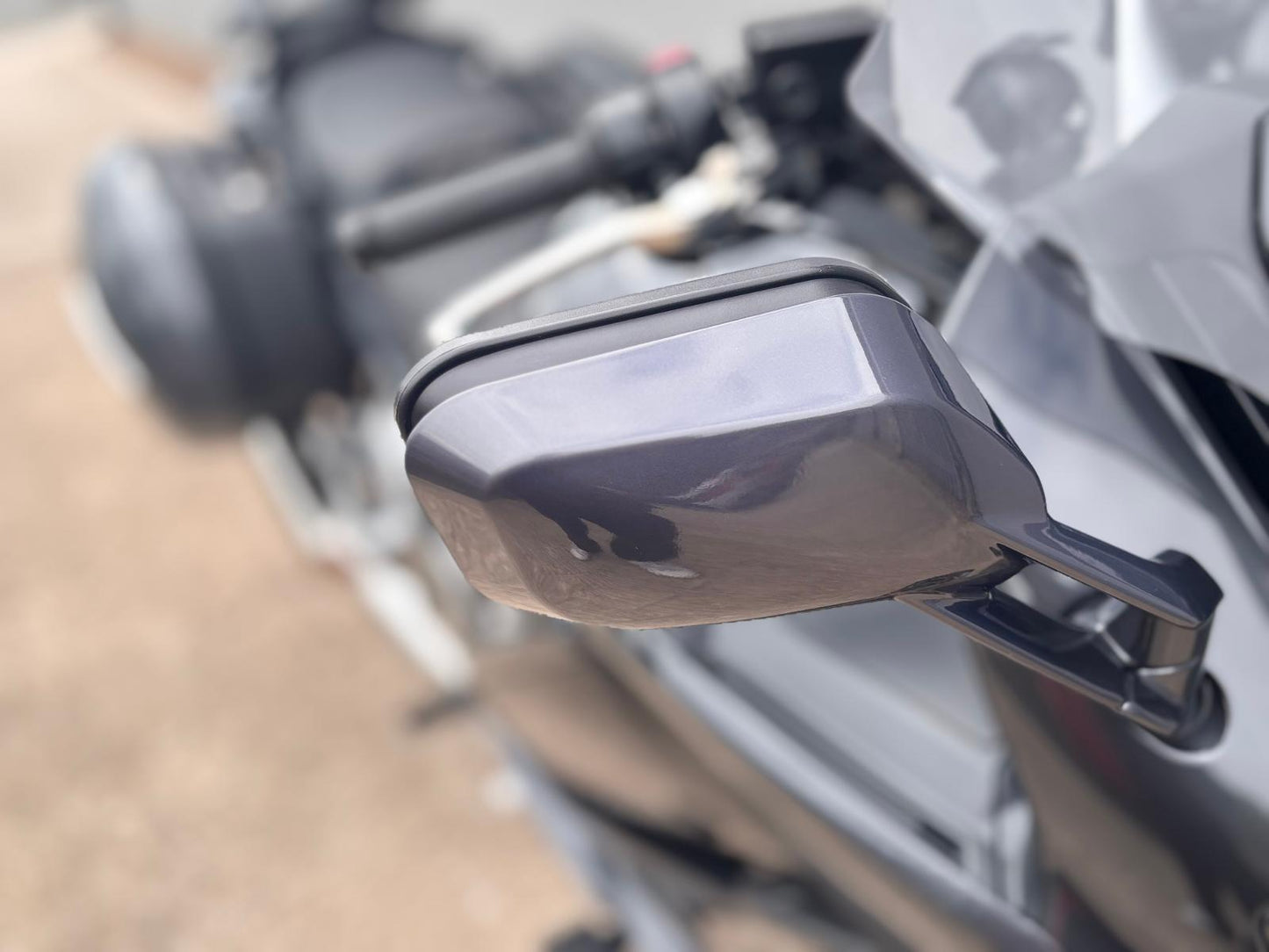 Yamaha FJR 1300 2019 genuine luggage perfect for touring