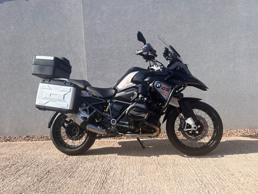 BMW R 1200 Triple Black 2016