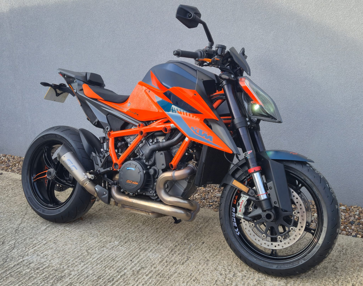 KTM 1290 SUPER DUKE R
