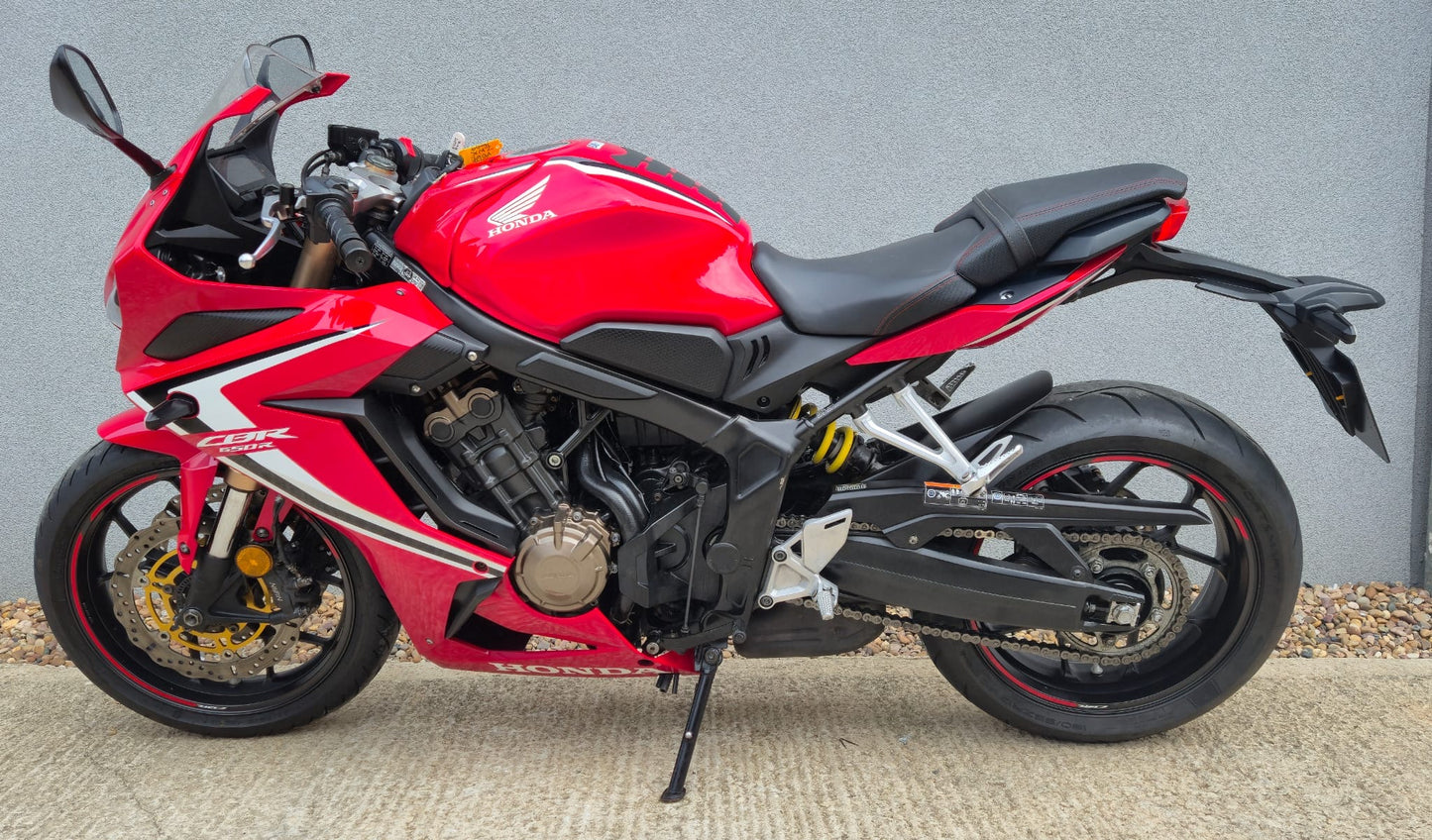 Honda cbr650r 2019 26667 miles