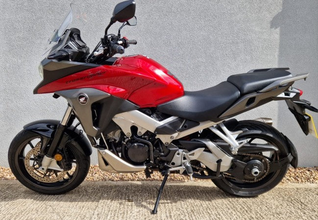 Honda VFR 800 X 2016 28756 miles