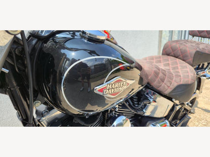 2010 Harley-Davidson FLSTC Heritage Softail Classic