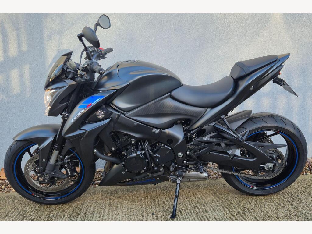 2020 Suzuki GSX-S1000  – Low Miles