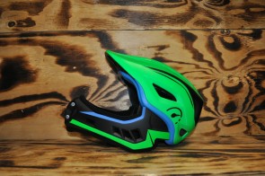 Revvi Super lightweight Kids Helmet - Green